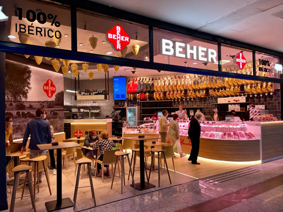 Beher en Palacio de Hielo